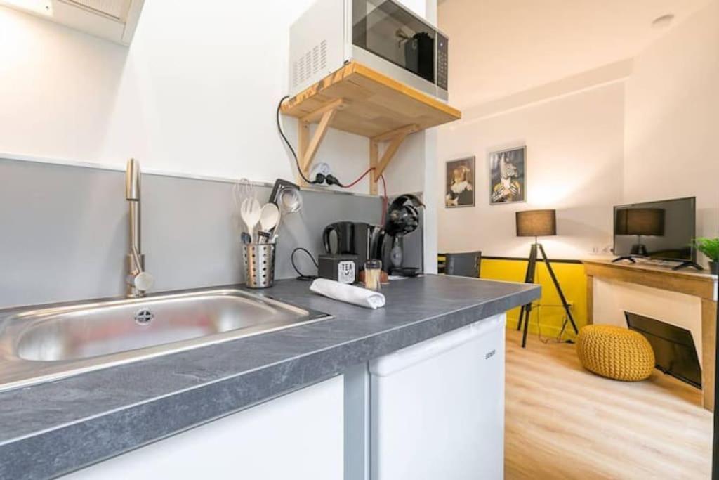 Le Lemon : Au Coeur Du Centre Historique Apartment Dijon Bagian luar foto